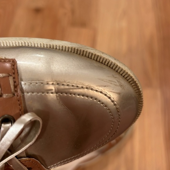 Enzo Angiolini Gold and Camel Ballet Flats - Picture 7 of 9